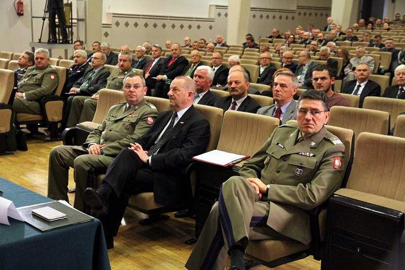 Ogólnopolska Konferencja Naukowa na WAT. Fot.5