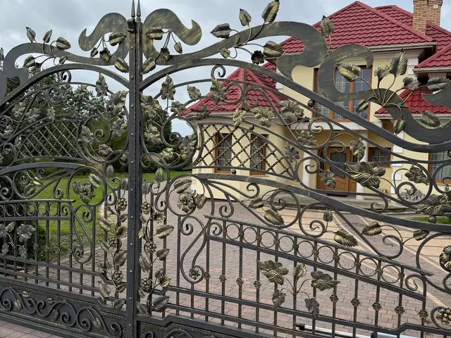 Kuta brama wjazdowa